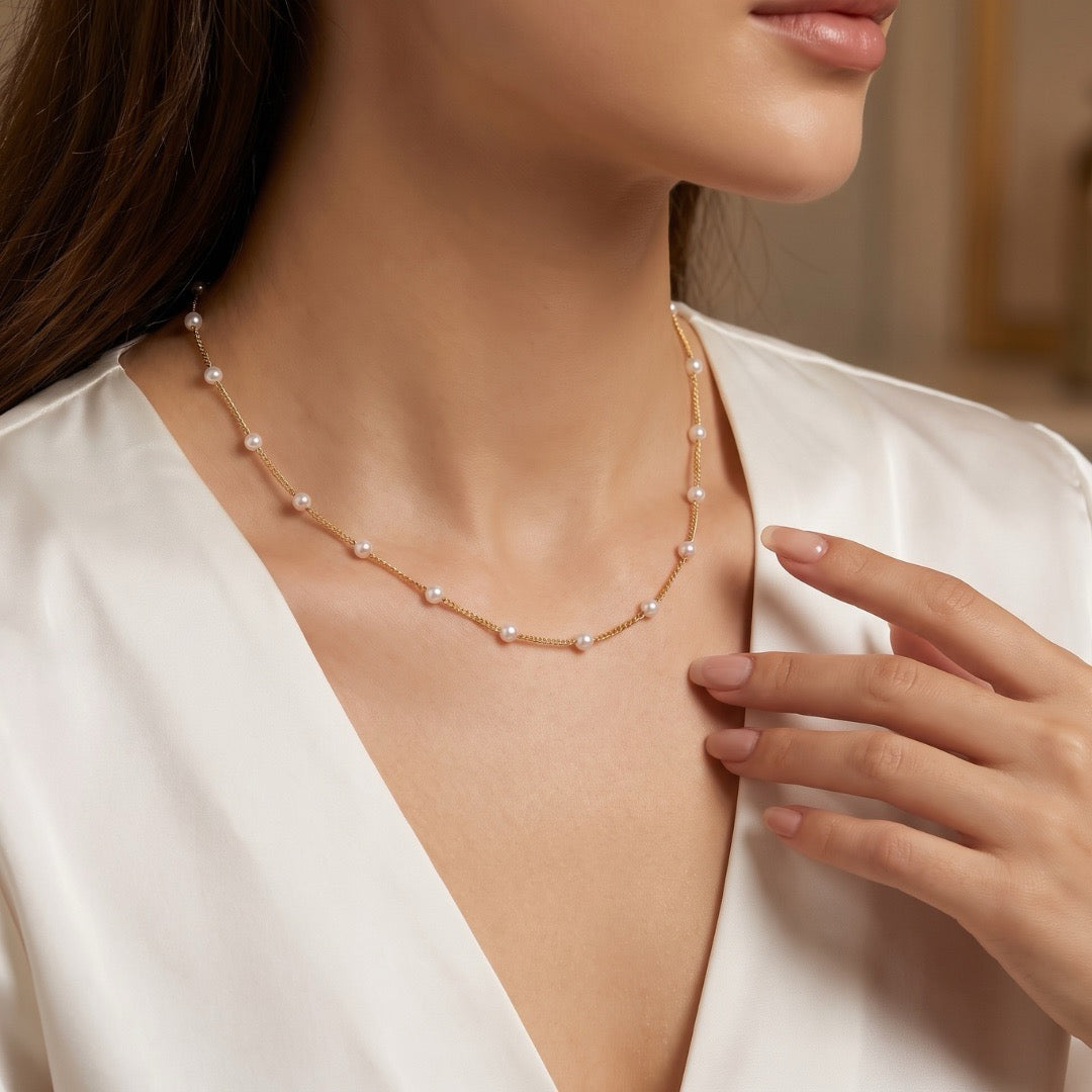 Pearl Kiss Necklace