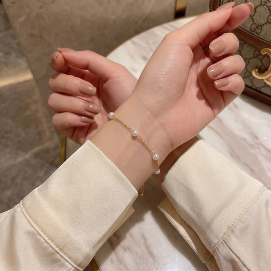 Pearl Kiss Bracelet